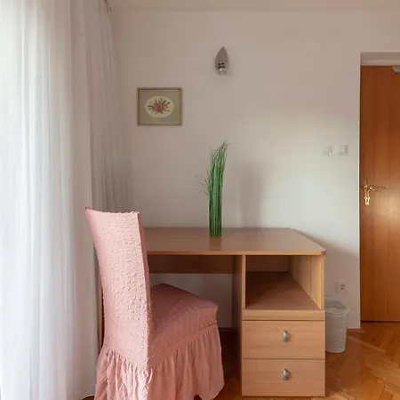 Regina With Balcony And Parking