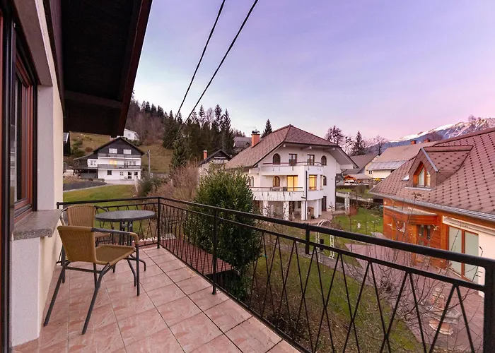 Regina With Balcony And Parking Bled